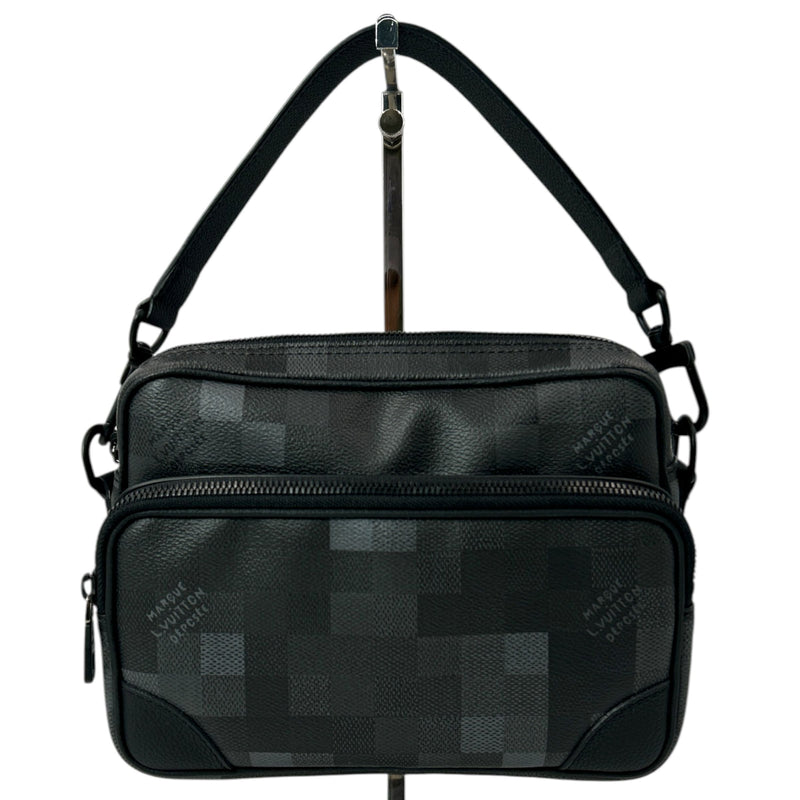 Louis Vuitton_M14988 ダモフラージュ ナイル・メッセンジャー_38198