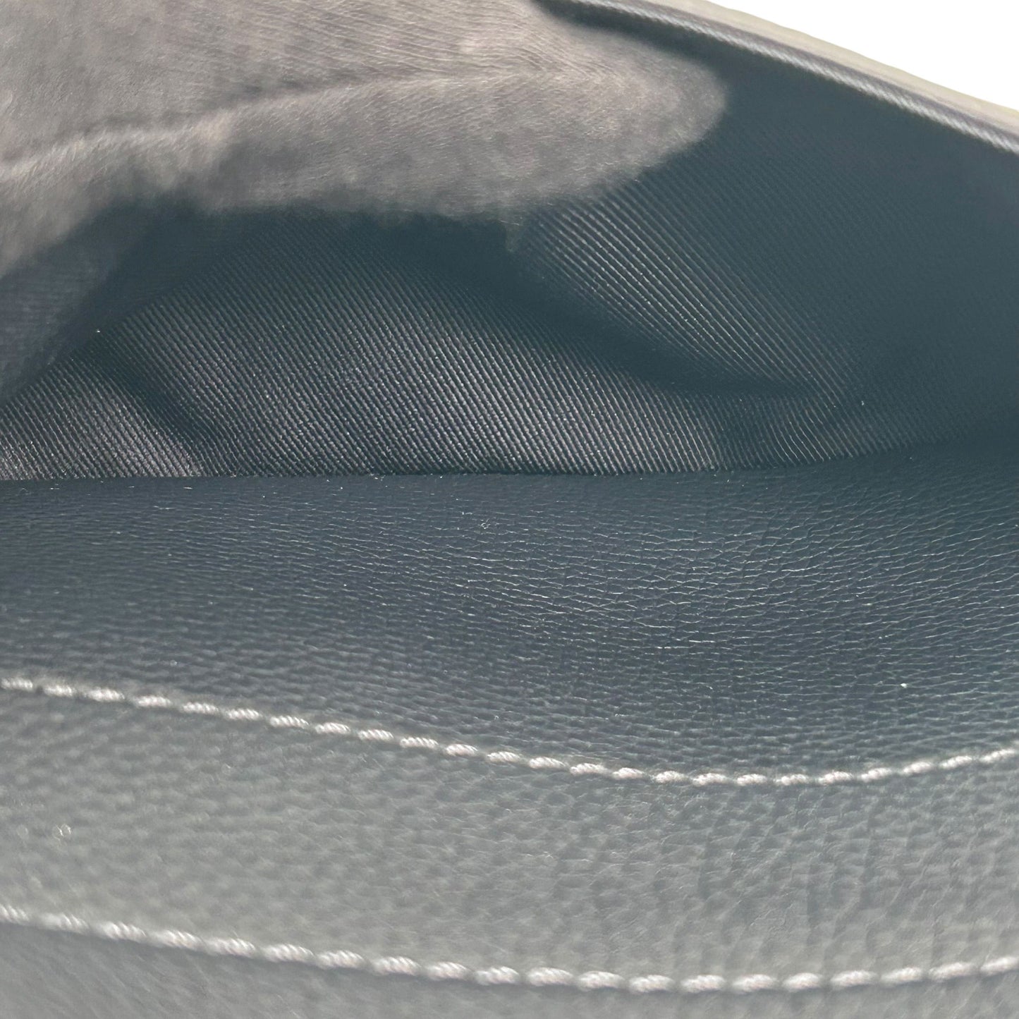 LOUIS VUITTON ファストライン・メッセンジャー_M22611_38949