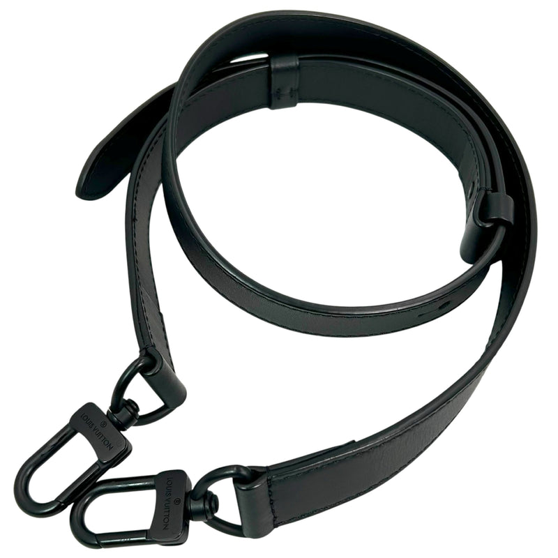 LOUIS VUITTON パイロット ウェアラブル ウォレット_M83563_38584