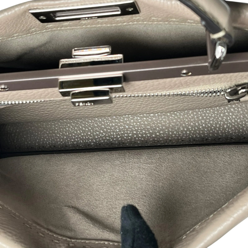 FENDI Peekaboo Regular Selleria Calfskin Handbag - Beige 