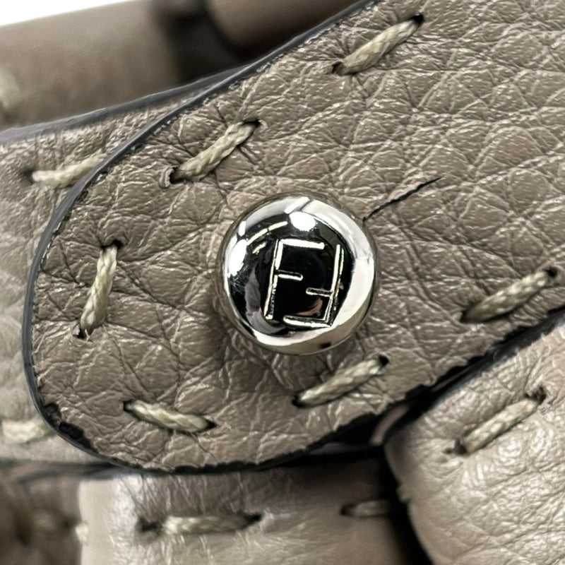 FENDI Peekaboo Regular Selleria Calfskin Handbag - Beige 