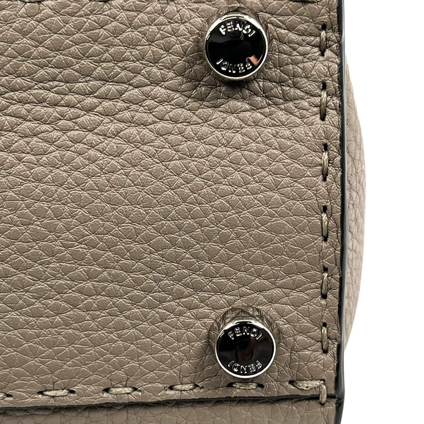 FENDI Peekaboo Regular Selleria Calfskin Handbag - Beige 