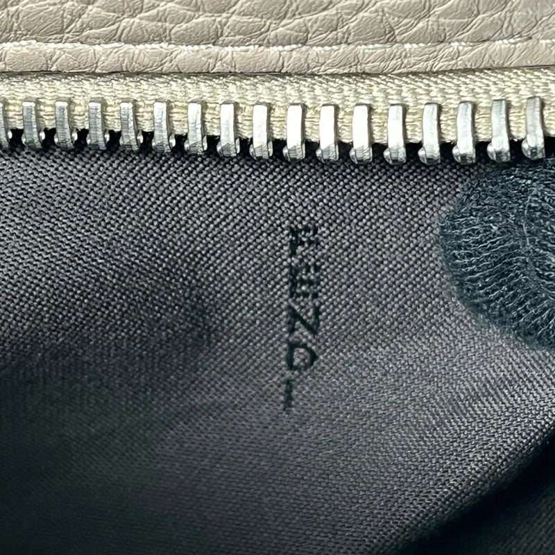 FENDI Peekaboo Regular Selleria Calfskin Handbag - Beige 