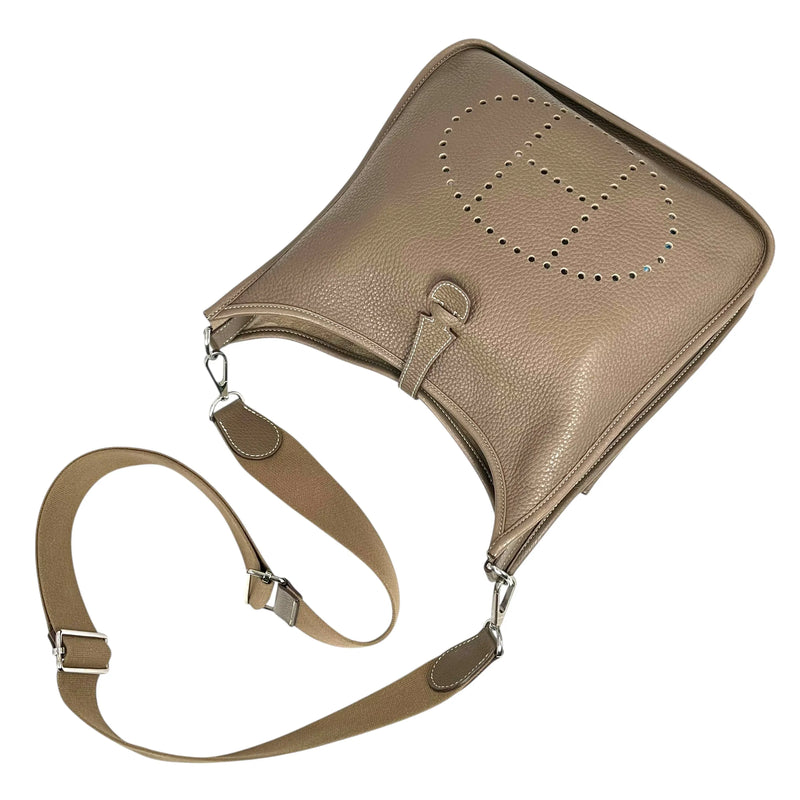 Hermès Evelyn III PM Taurillon Clemence Leather Shoulder Bag with A Stamp (2017) - Beige 