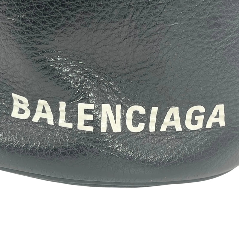 BALENCIAGA エブリデイ ドローストリング バケットバック XS カーフスキン ハンドバッグ ショルダーバッグ - ブラック