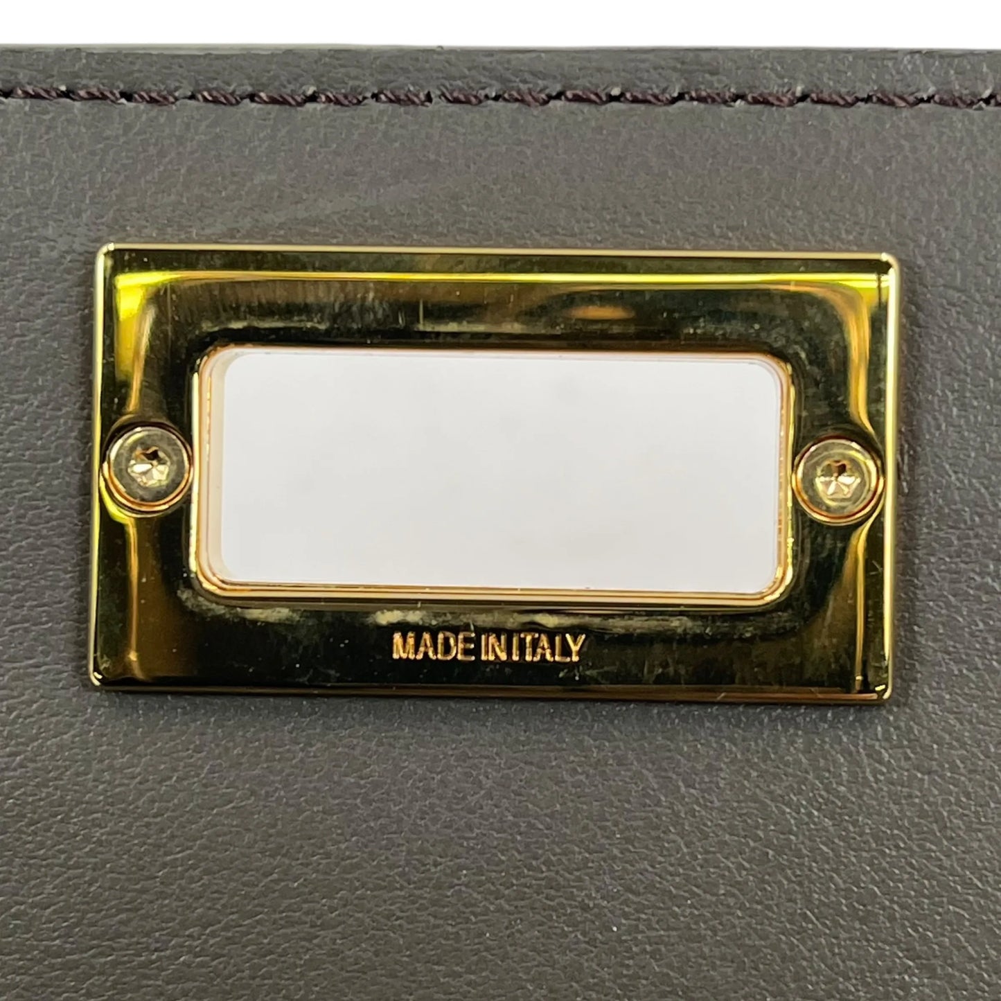 FENDI ピーカブー ツイストロック カーフレザー 二つ折り財布 コンパクトウォレット - ネイビー
