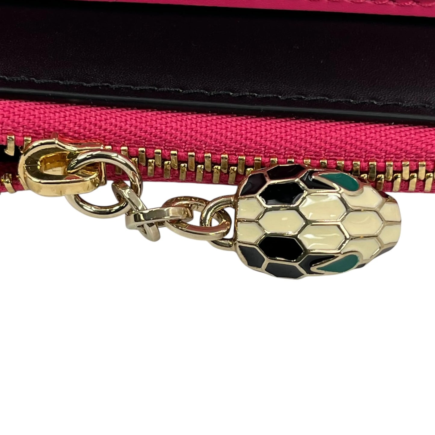 BVLGARI セルペンティ フォーエバー カーフレザー 三つ折り財布 コンパクトウォレット - ピンク