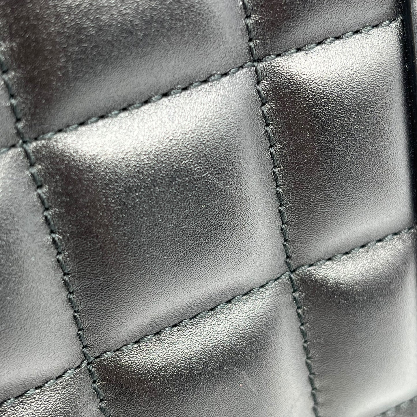 GUCCI Deco Leather Mini Chain Shoulder Bag - Black 