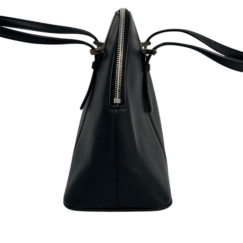 BURBERRY Leather Handbag - Black 