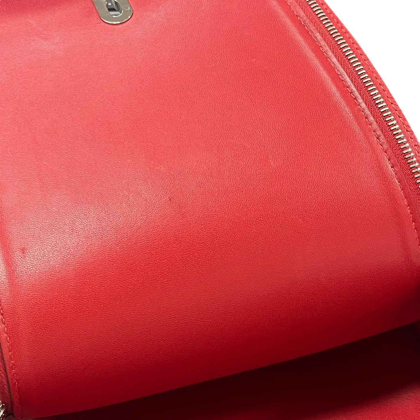 Hermès Sakado GR24 Rouge Kazak Backpack with D Stamp (2000) - Red 
