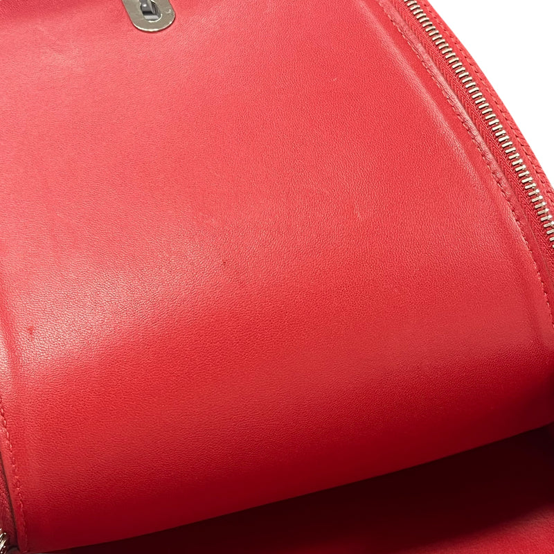 Hermès Sakado GR24 Rouge Kazak Backpack with D Stamp (2000) - Red 