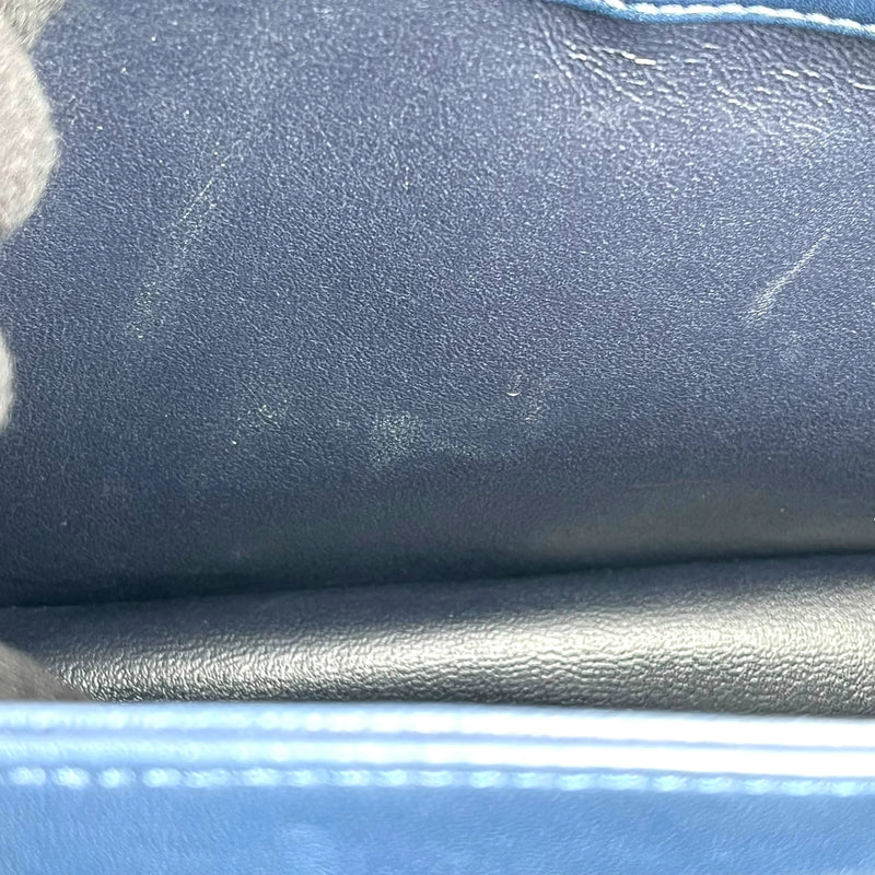 CHANEL Calfskin Matelassé Top Handle Trendy CC Handbag with Chain Shoulder Bag - Navy 