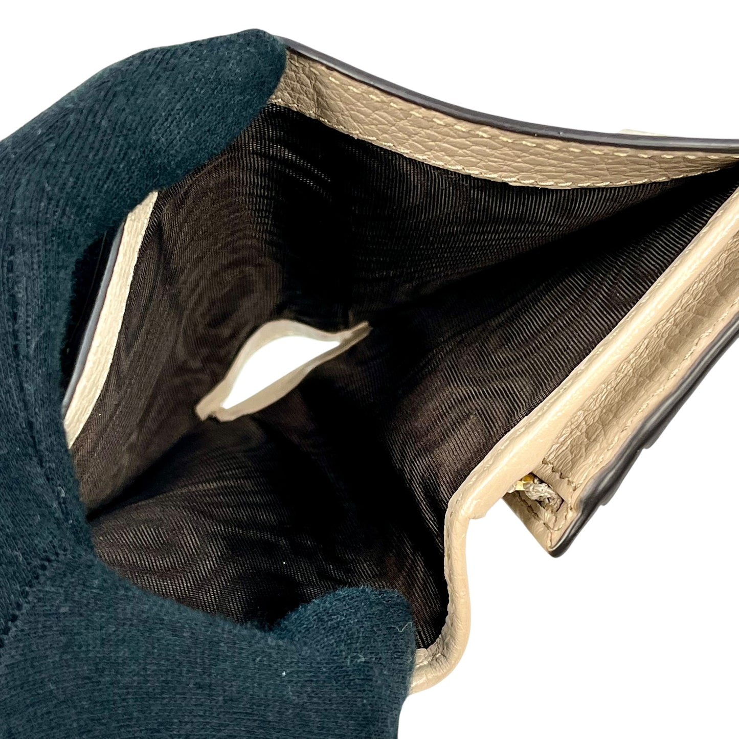 GUCCI GG マーモント 二つ折り財布 コンパクトウォレット - ベージュ