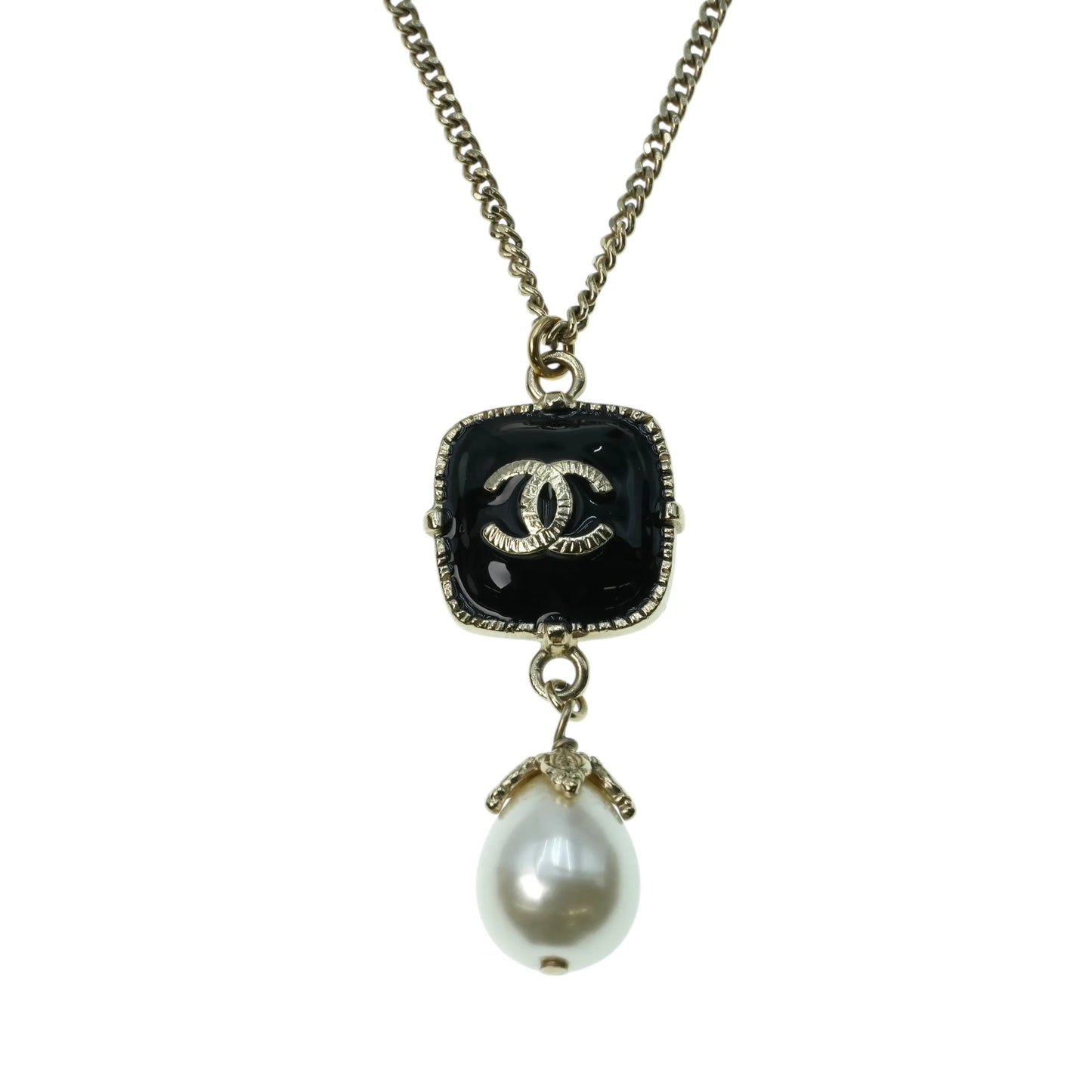 CHANEL CC ロゴ フェイク パール ネックレス 08A - メタル