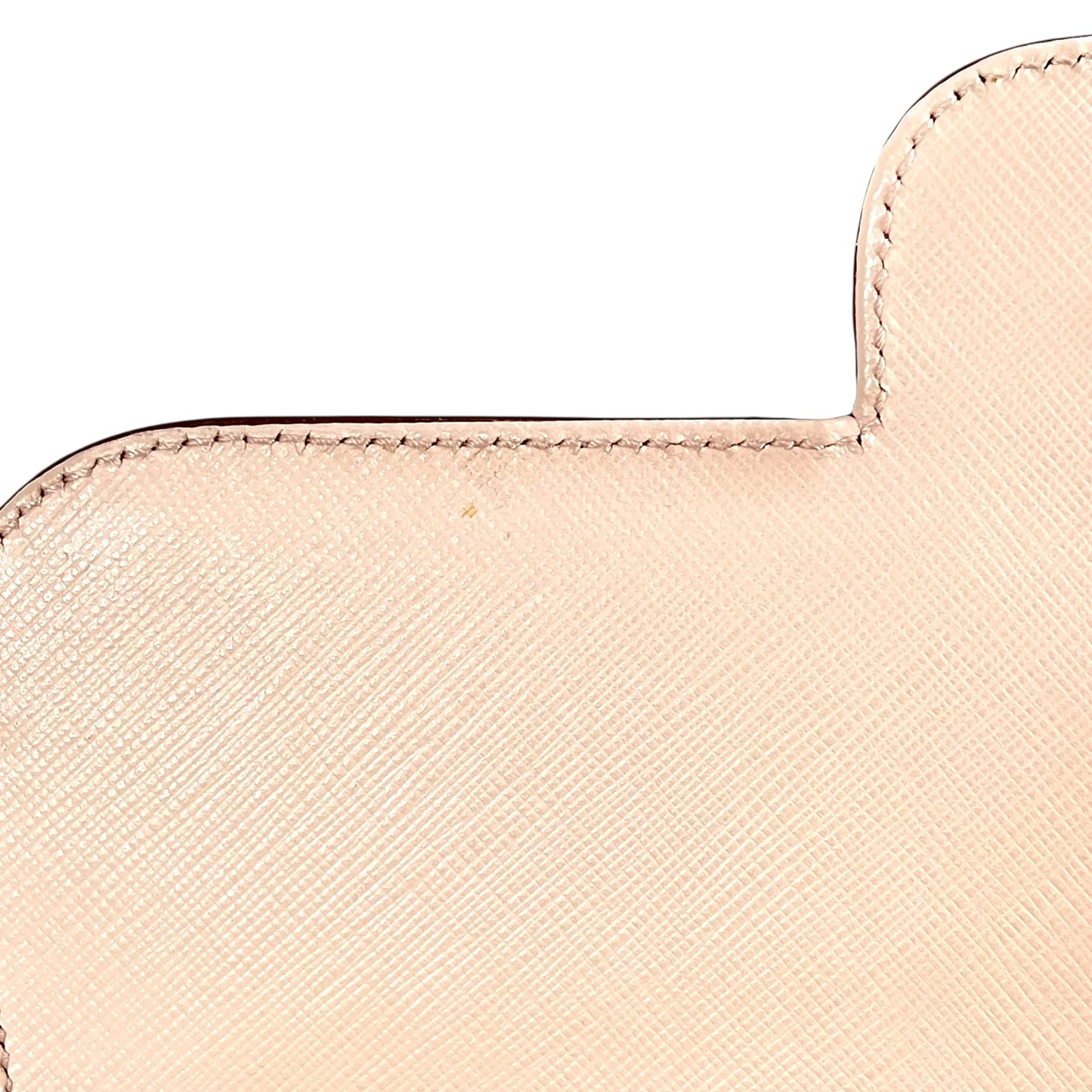 Ferragamo Gancini Leather Shoulder Bag - Pink 