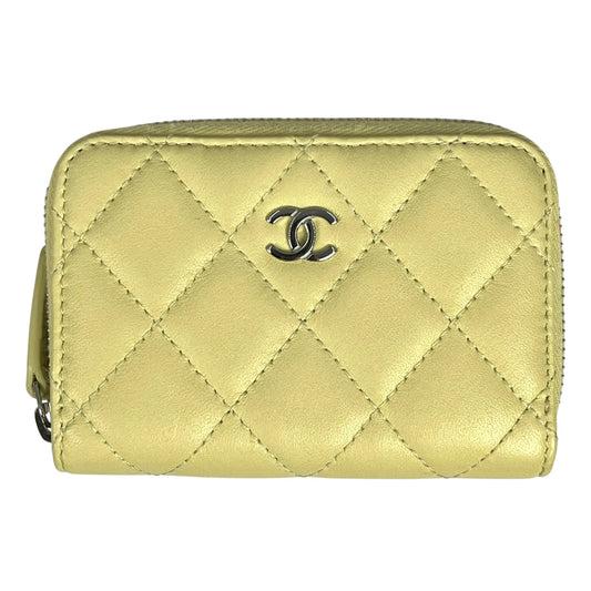 CHANEL Matelasse Lambskin Card Case and Coin Case - Yellow 