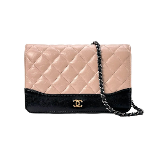 CHANEL Gabrielle de Chanel Chain Wallet - Beige x Black 
