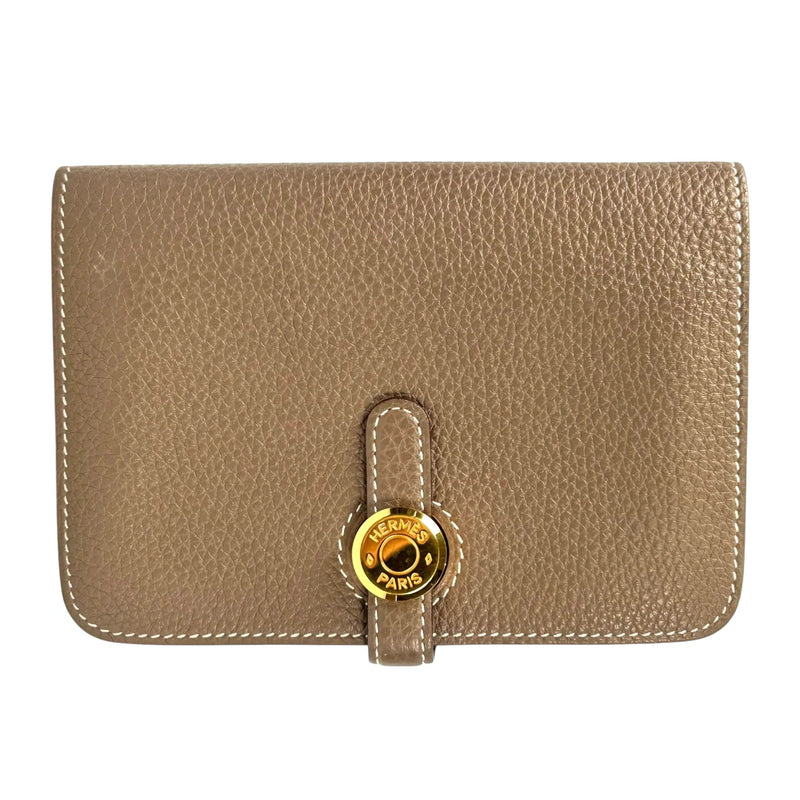 Hermes ドゴン ドゴ コンパクトウォレット 二つ折り財布 カードケース Z刻印 (2021) - ブラウン