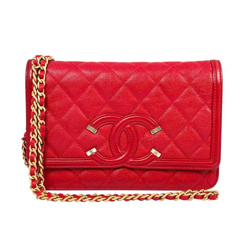 CHANEL CC Filigree Caviar Leather Chain Wallet - Red 