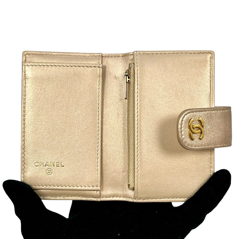 CHANEL Matelasse Metallic Bifold Compact Wallet - Gold 