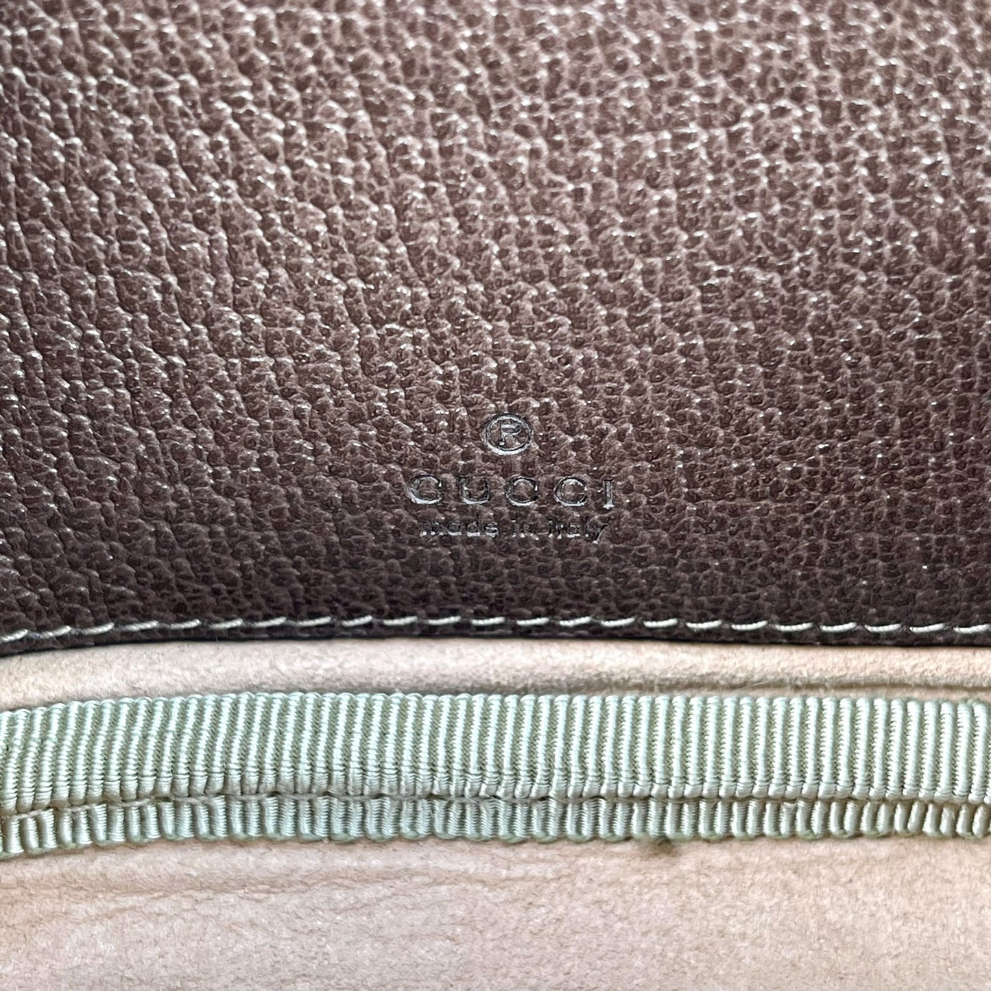 GUCCI GG Supreme Canvas Body Bag - Brown