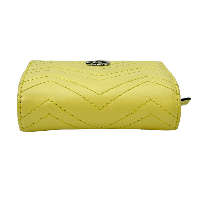 GUCCI GG Marmont Leather Bi-fold Compact Wallet - Yellow 