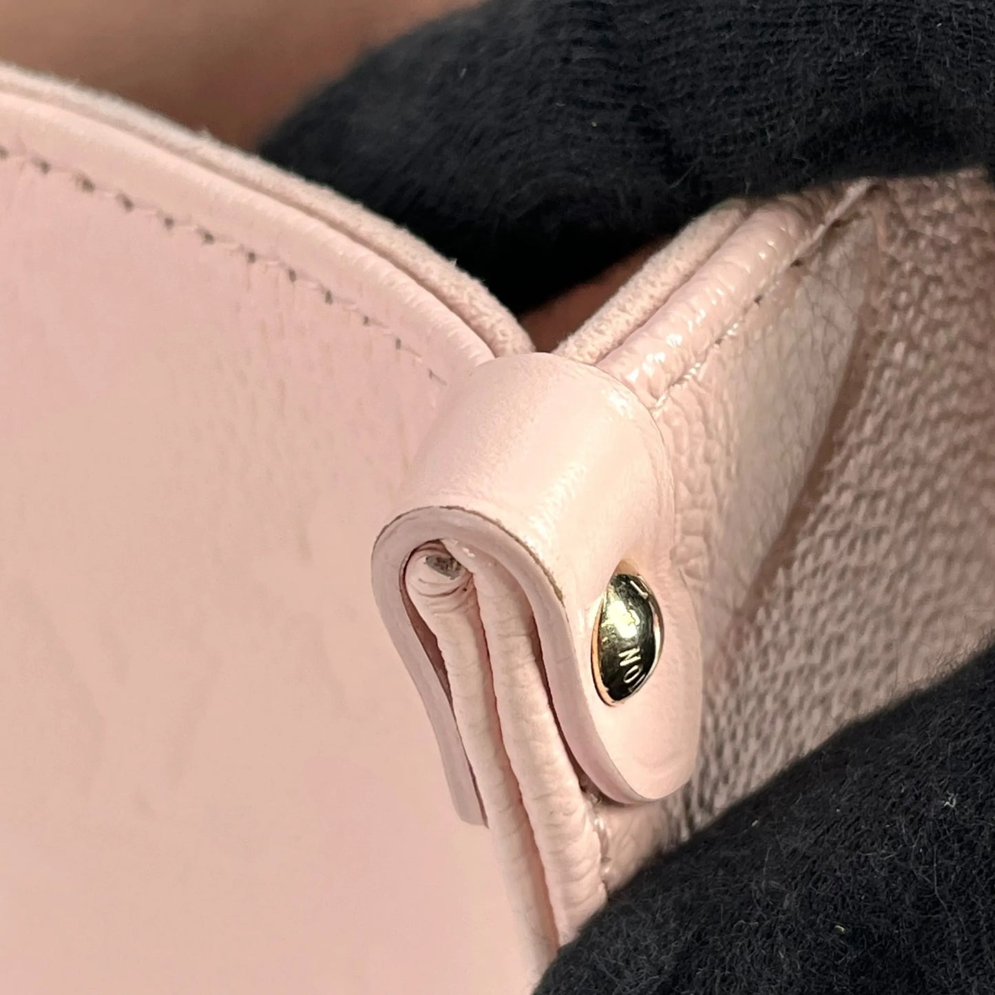 Louis Vuitton Monogram Empreinte On-the-Go PM Handbag - Pink 