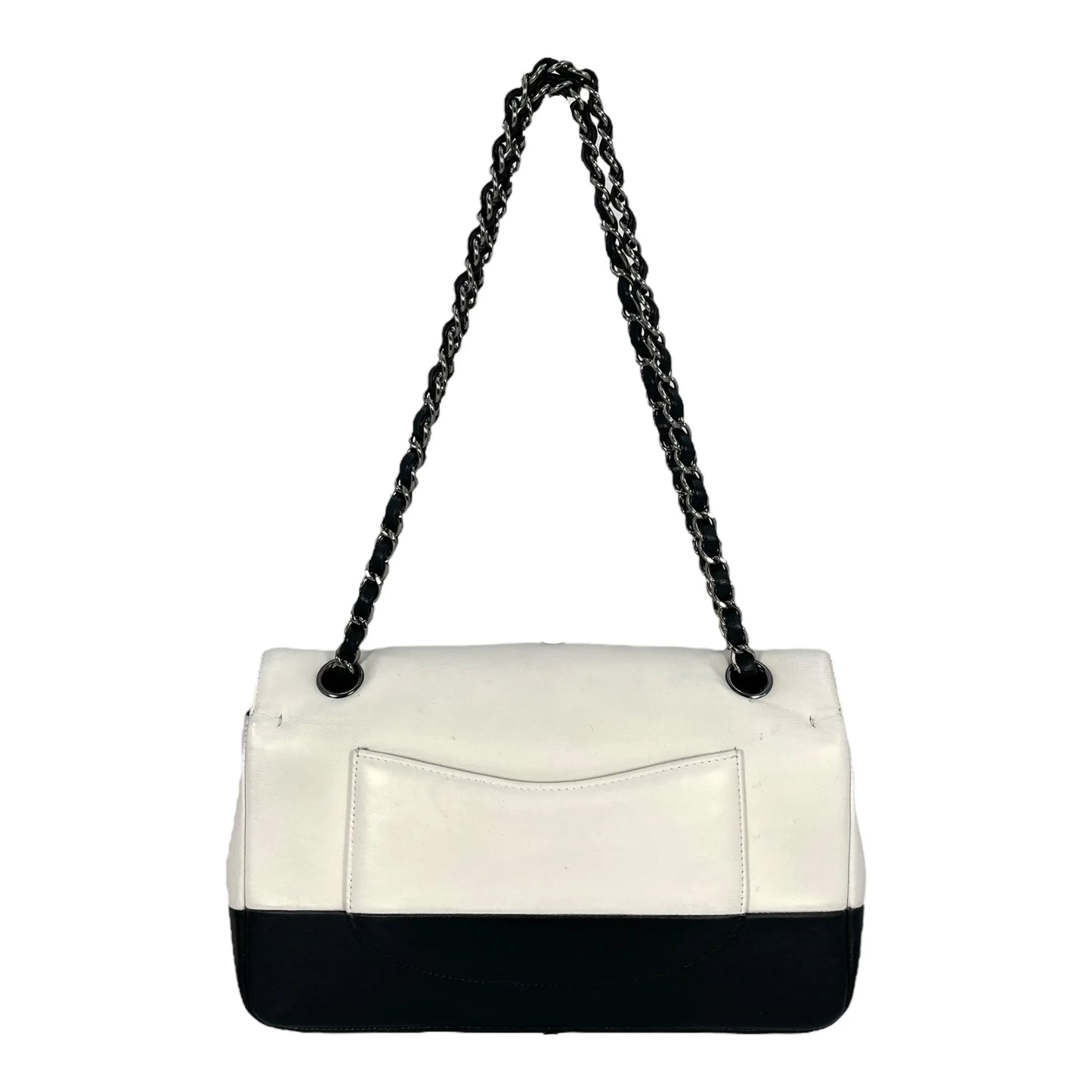 CHANEL カーフスキン ダブルフラップ チェーンショルダーバッグ - ブラック × ホワイト