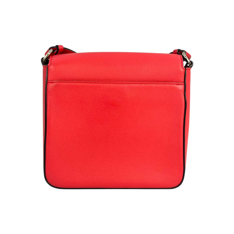 Ferragamo Gancini Calfskin Shoulder Bag - Red 