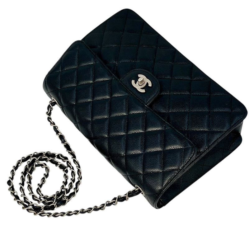 CHANEL キャビアスキン マトラッセ チェーンショルダーバッグ - ブラック