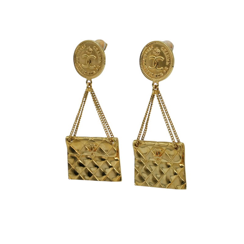 CHANEL マトラッセ CC ロゴ ピアス 95A - メタル - 33886