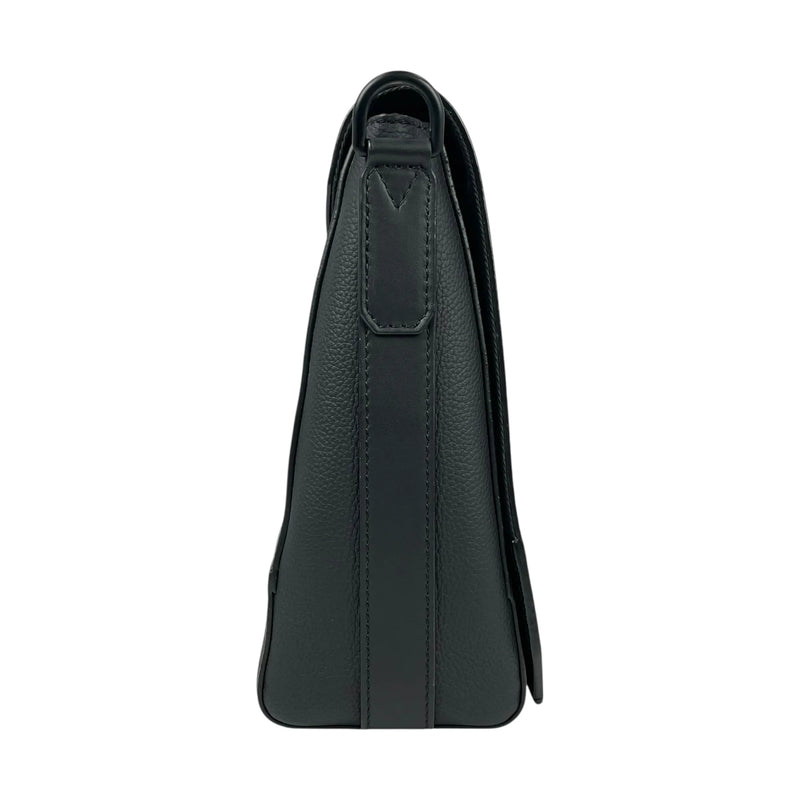 Louis Vuitton Takeoff Messenger PM Calfskin Shoulder Bag - Black 