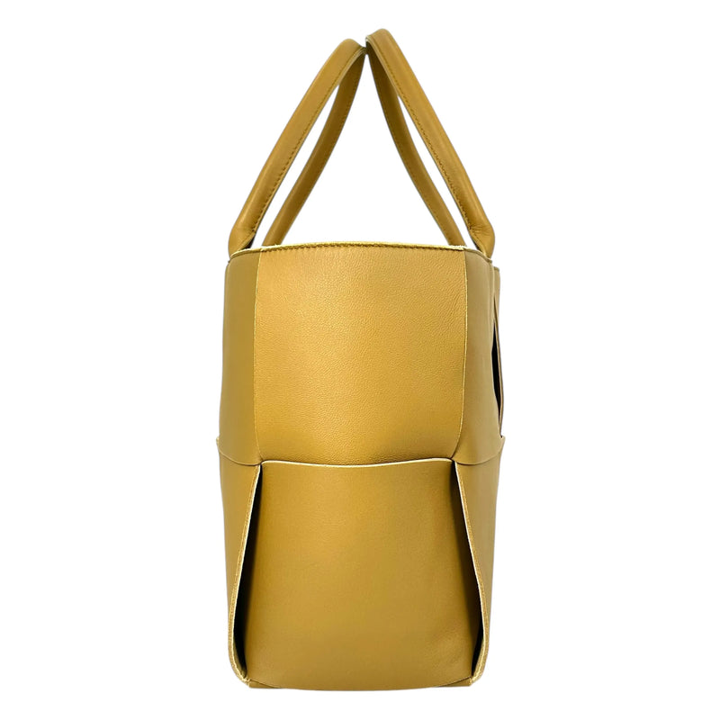 BOTTEGA VENETA Arco Leather Tote Bag - Brown