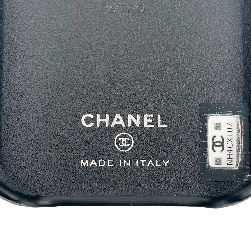 CHANEL Matelassé iPhone 15 Pro Phone Case - Black 
