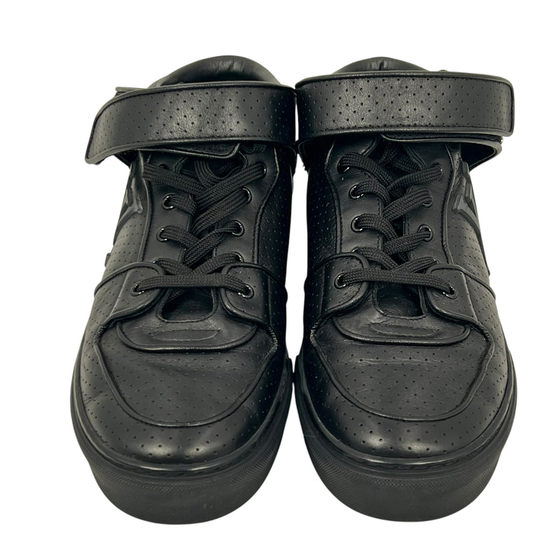 Louis Vuitton Black Leather Sneakers for Men - Black 