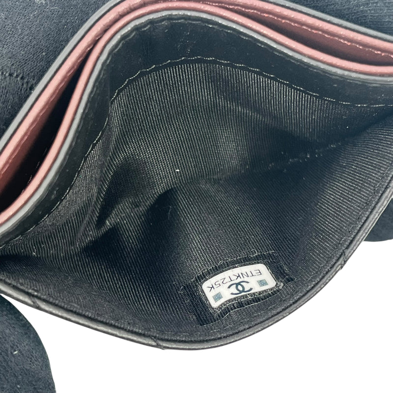 CHANEL 2.55 シェブロン キルテッド カードケース - ブラック