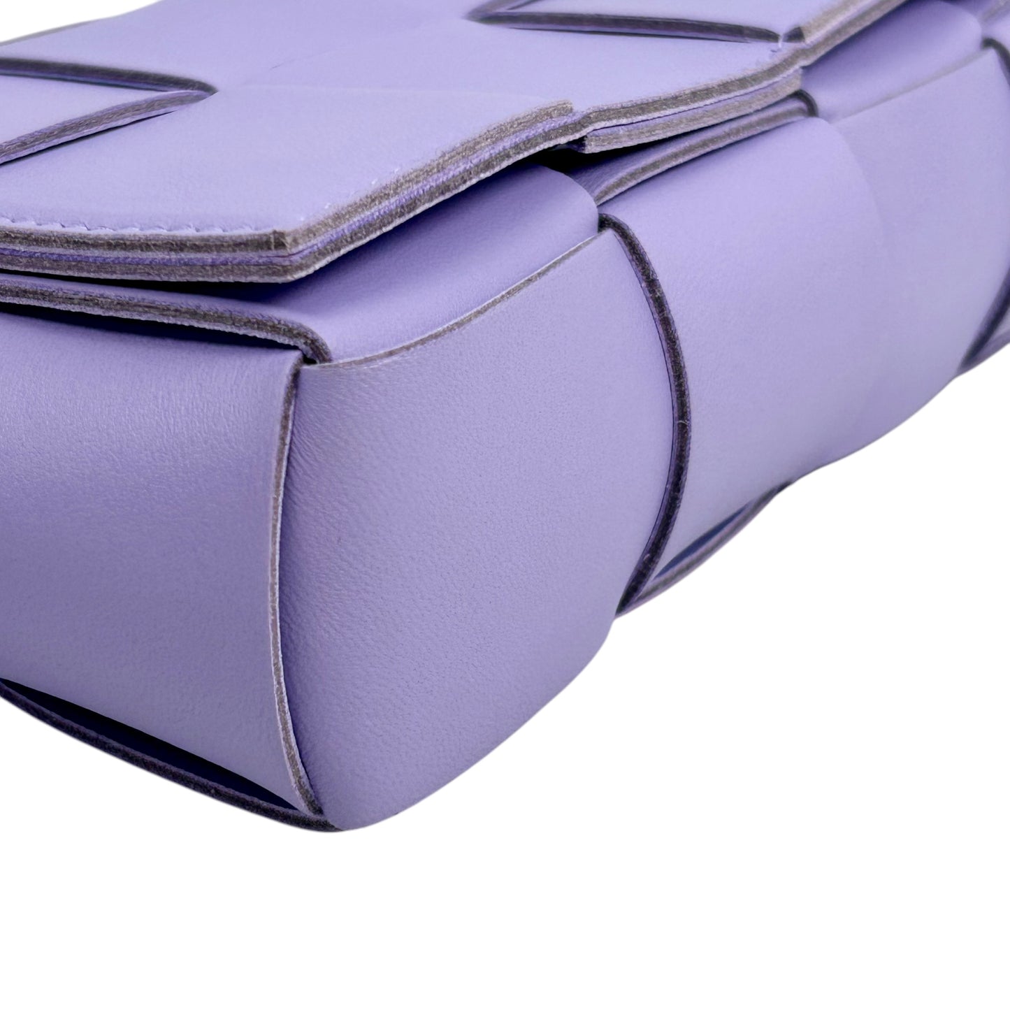 Bottega Veneta Maxi Intrecciato Cassette Mini Shoulder Bag - Purple 
