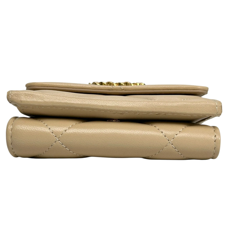 CHANEL Matelasse 19 Tri-fold Compact Wallet - Beige 