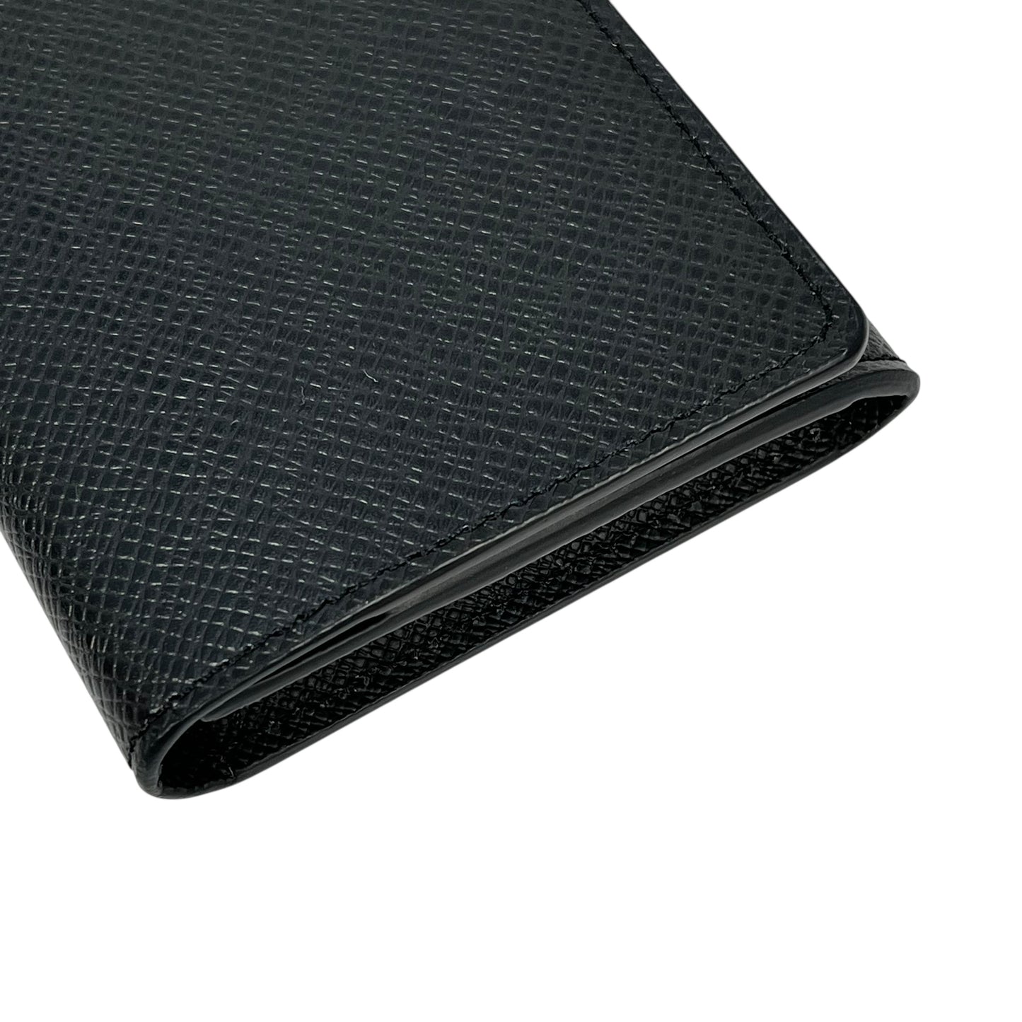 Louis Vuitton Taiga Card Case - Black 
