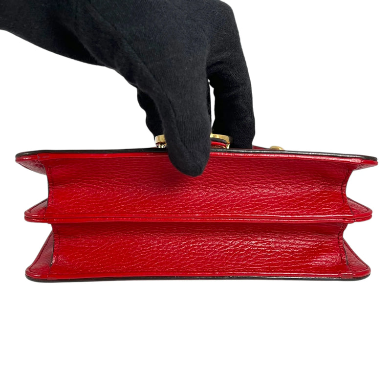 GUCCI Interlocking G Chain Shoulder Bag - Red 