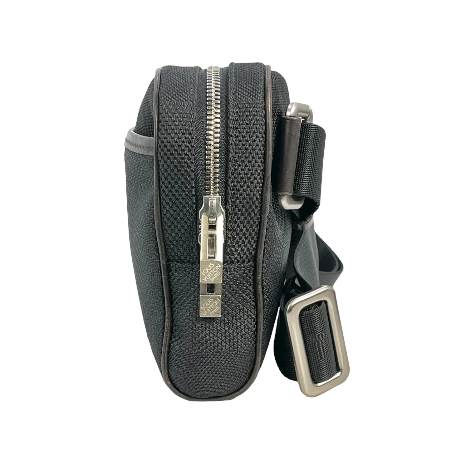 LOUIS VUITTON Acrobat Damier Geant Shoulder Bag - Black