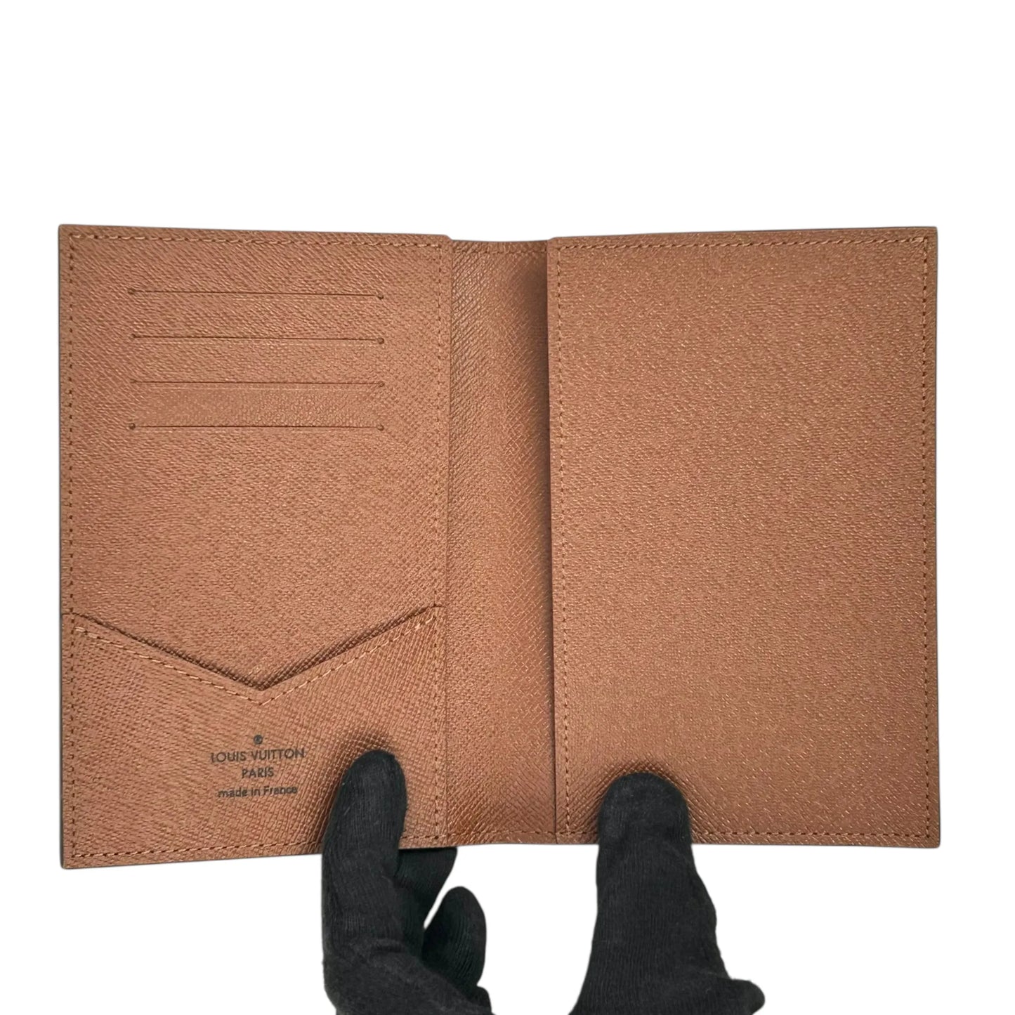 Louis Vuitton Couverture Passport NM Monogram Canvas Card Case - Brown 