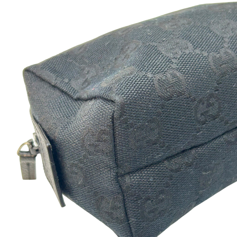 GUCCI GG Canvas Pouch - Black 