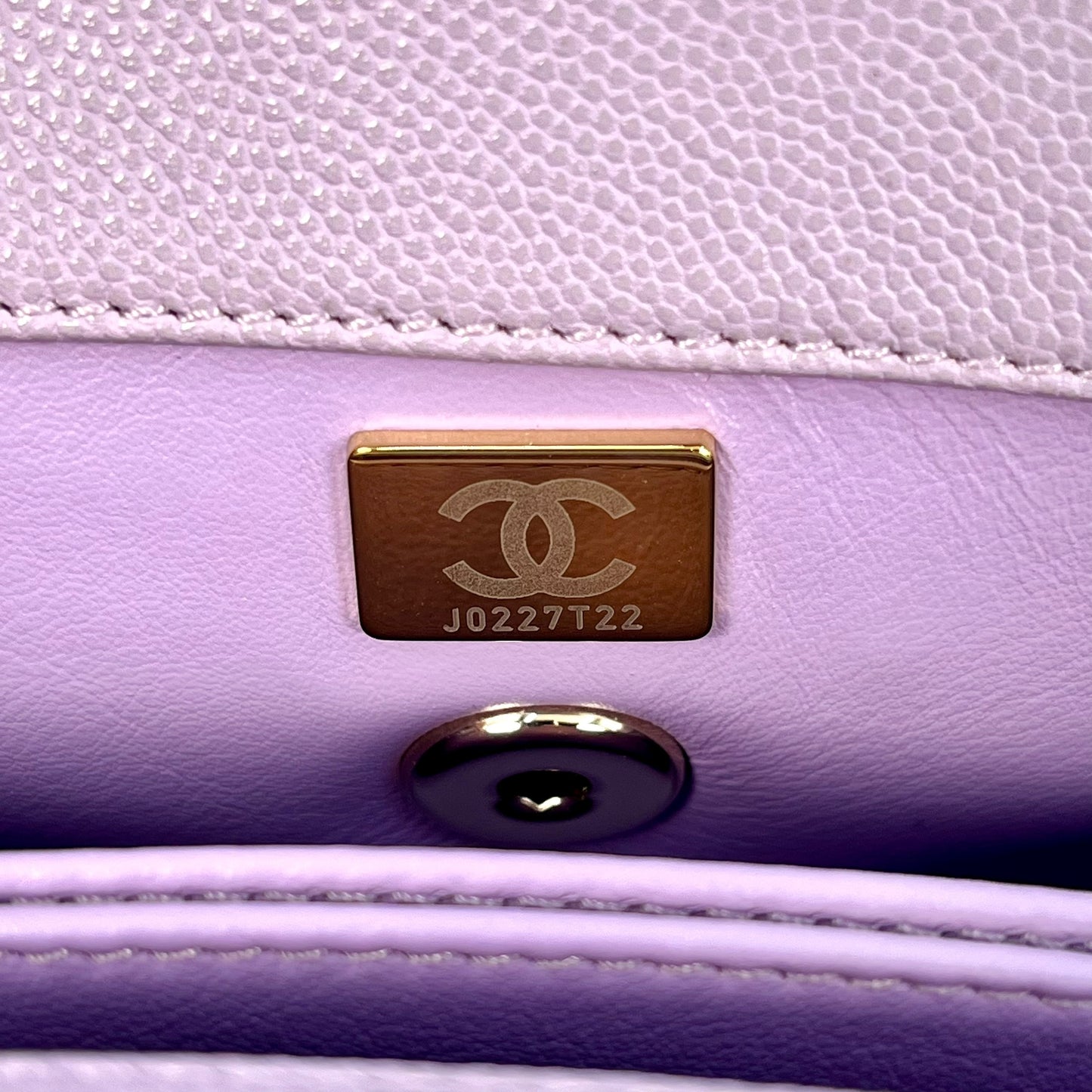 CHANEL Matelasse Caviar Leather Coco Handle Chain Shoulder Bag - Purple 