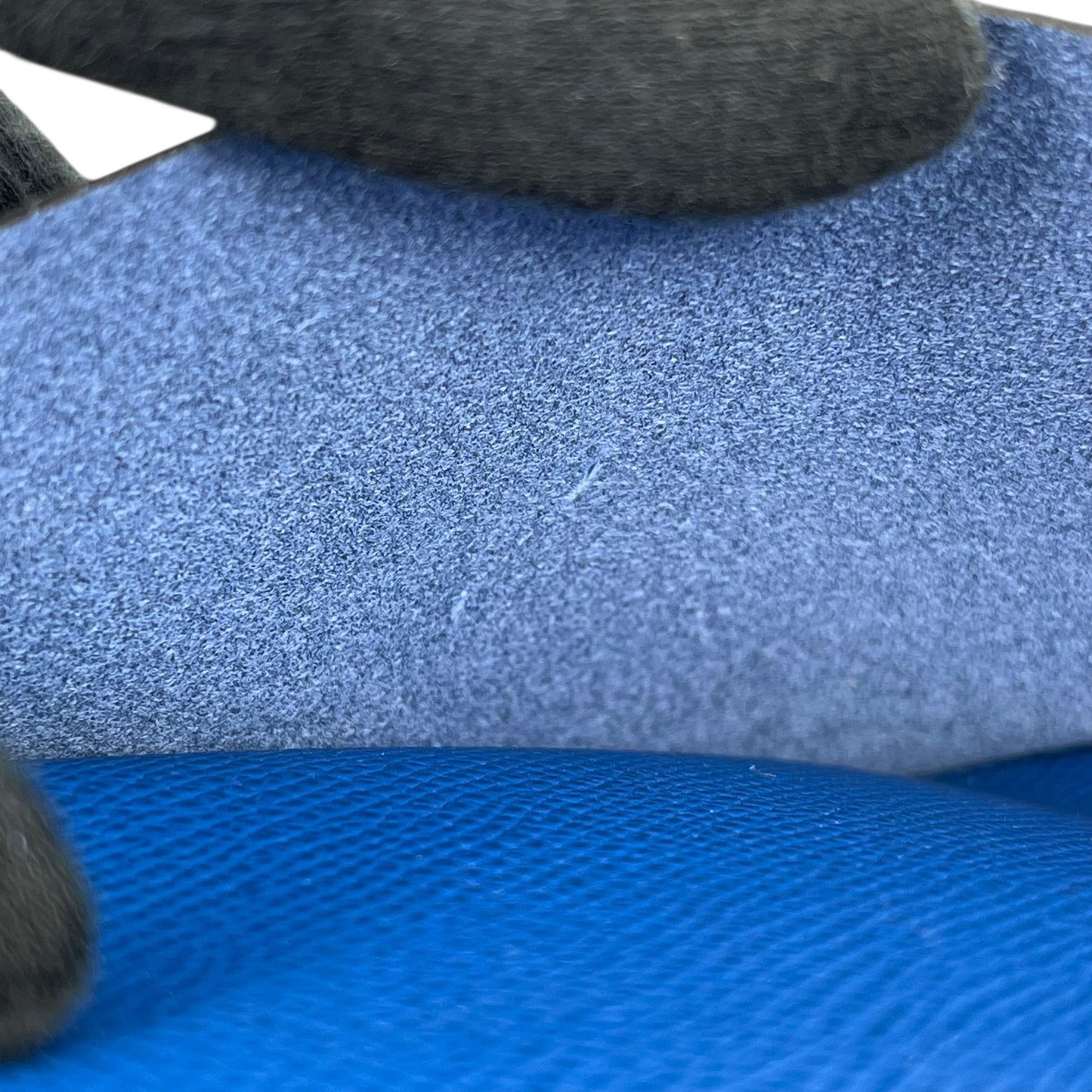 Hermès Globe-Trotter Agenda Case Book Cover U Stamp (2022) - Blue 