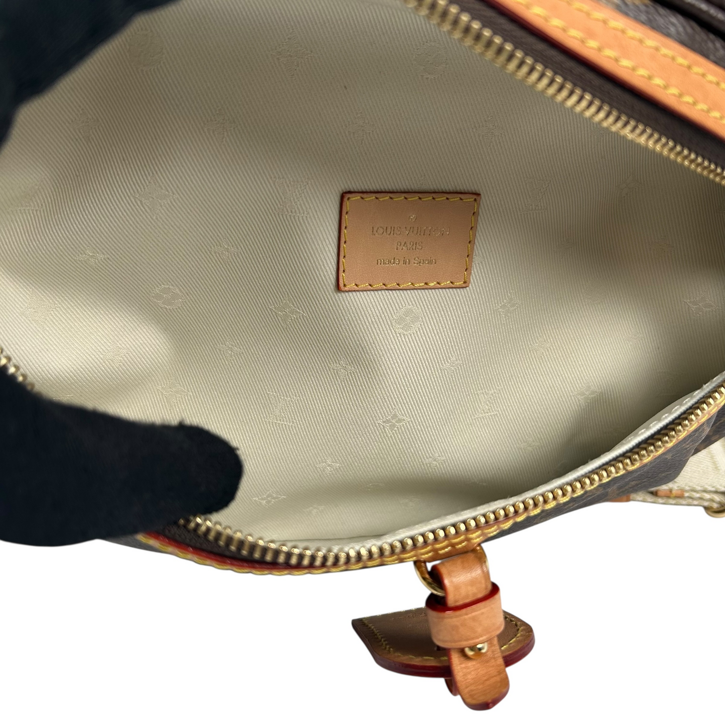 Louis Vuitton Monogram Canvas High Rise Bum Bag - Brown 