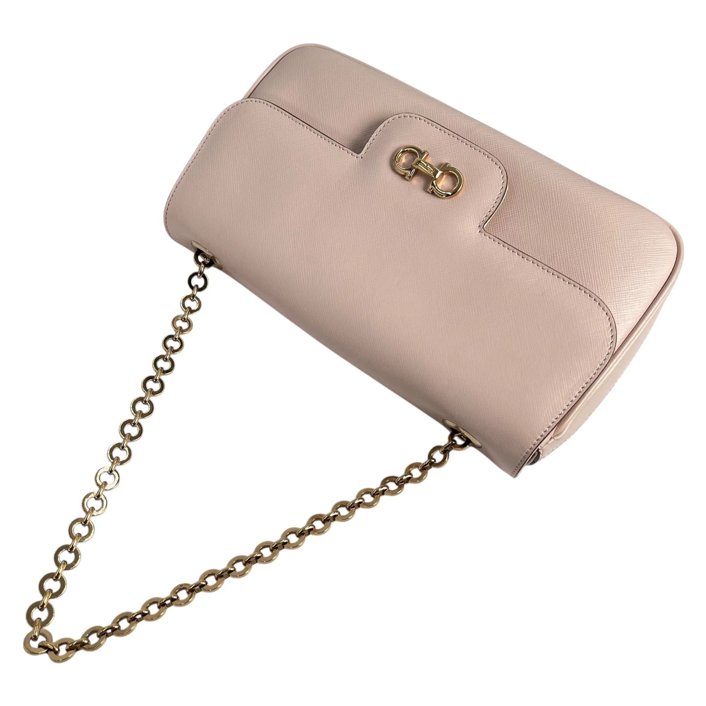 Ferragamo Gancini Leather Shoulder Bag - Pink 