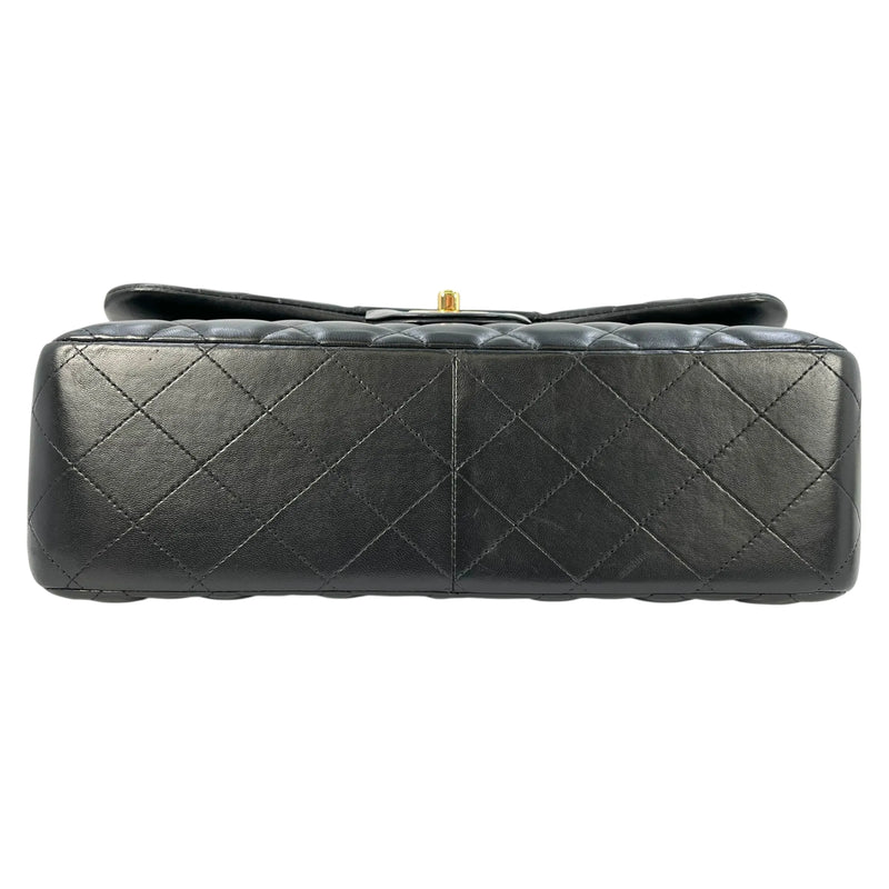 CHANEL Matelasse W-flap Chain Shoulder Bag - Black 