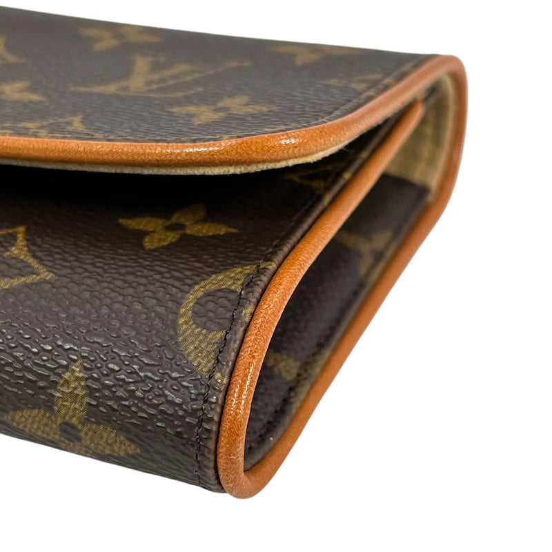 Louis Vuitton Monogram Pochette Twin GM Monogram Canvas Shoulder Bag - Brown 