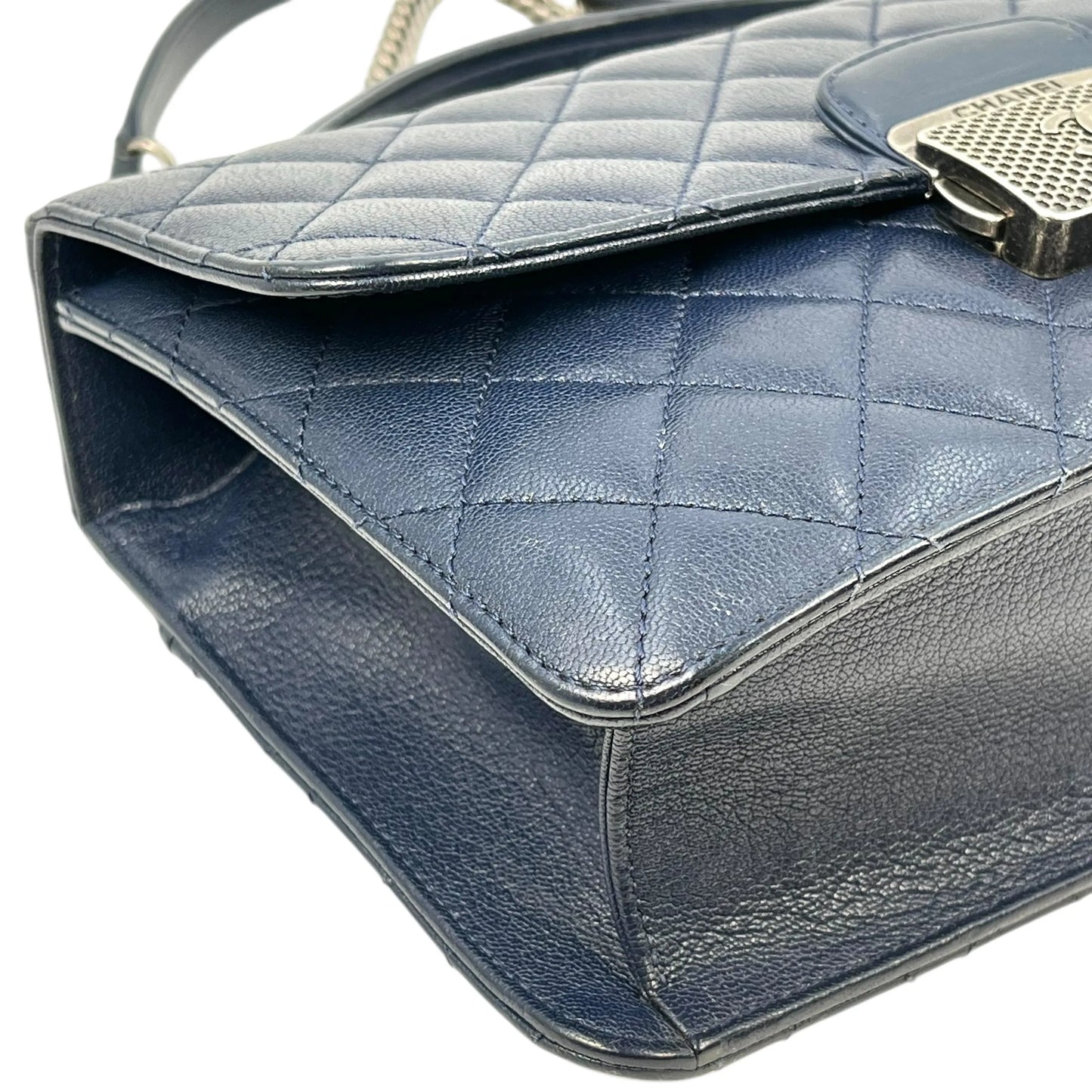 CHANEL CC University Matelasse Goatskin Chain Shoulder Bag - Navy 